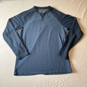 Orvis Heathered Gray Crewneck Raglan Pullover